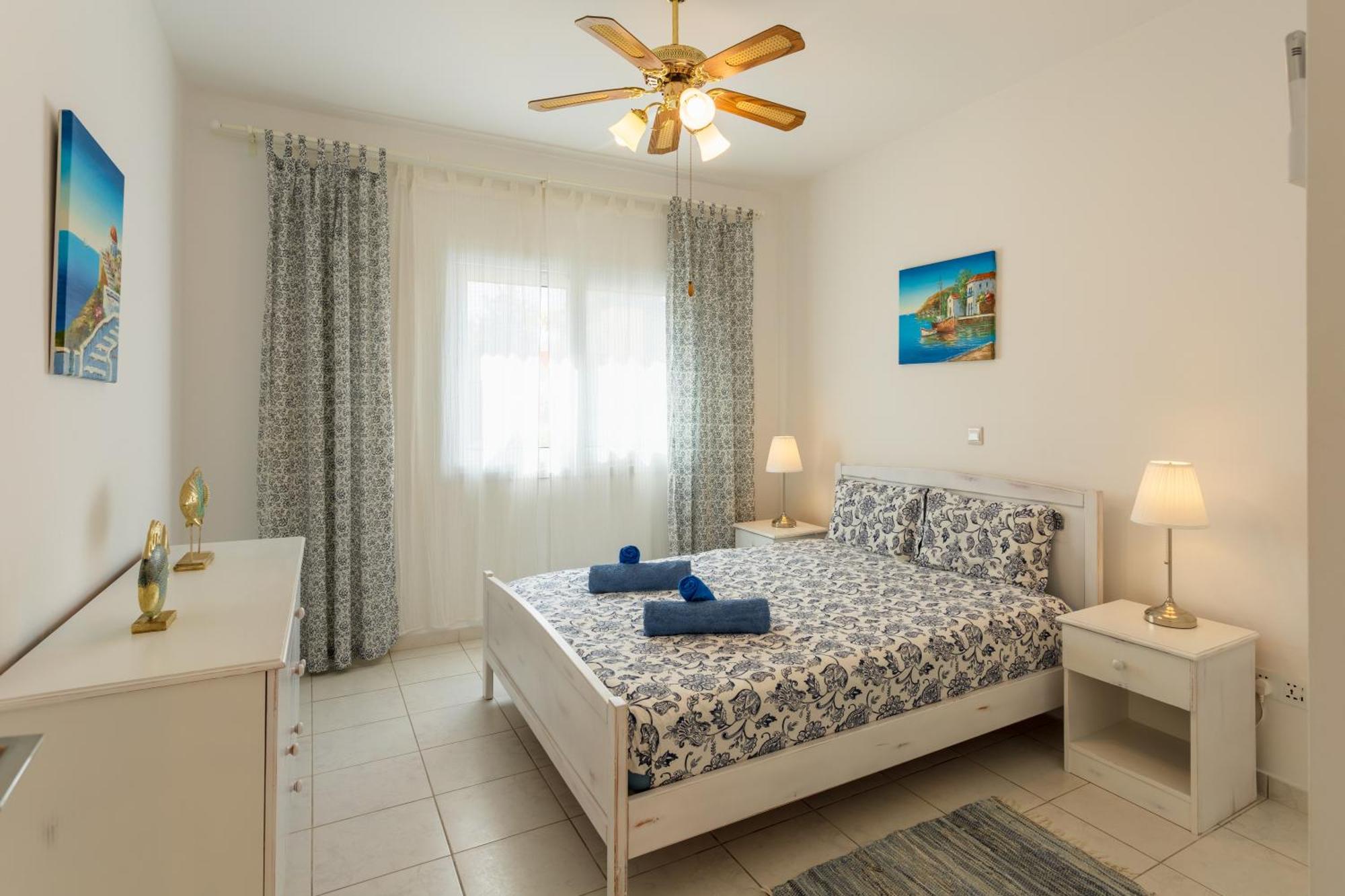 Regina Gardens Lovely Apartment Paphos Eksteriør billede