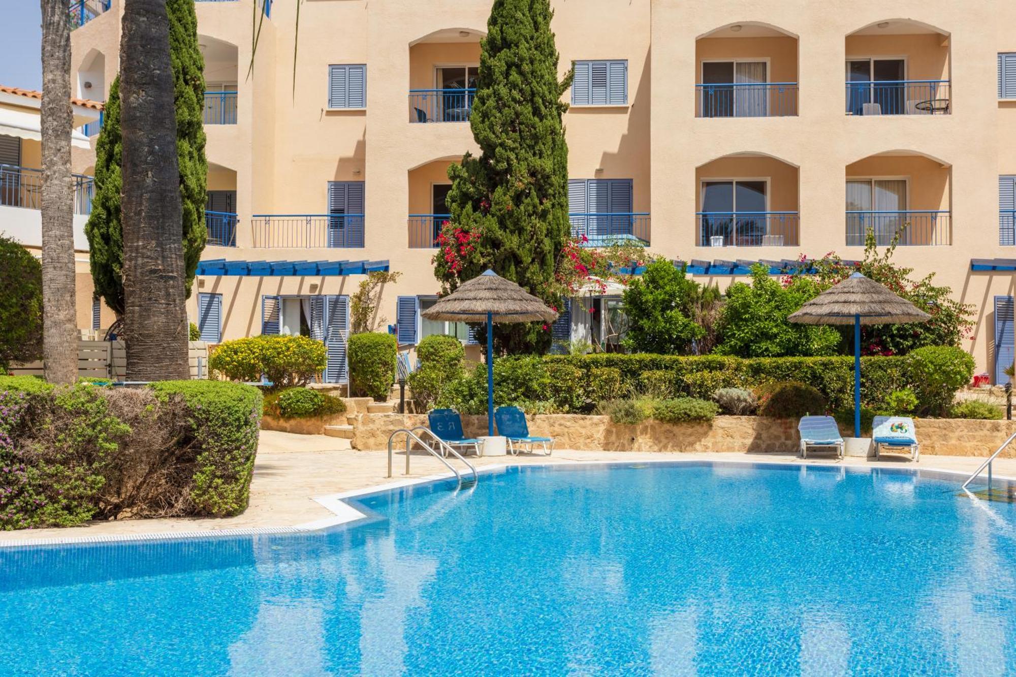 Regina Gardens Lovely Apartment Paphos Eksteriør billede